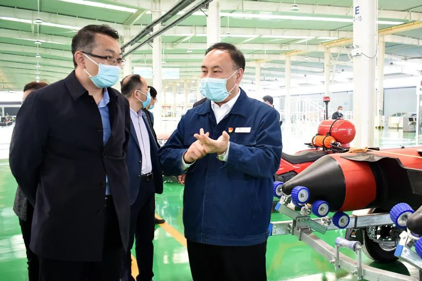市委研究室主任張吉川一行來我司調研
