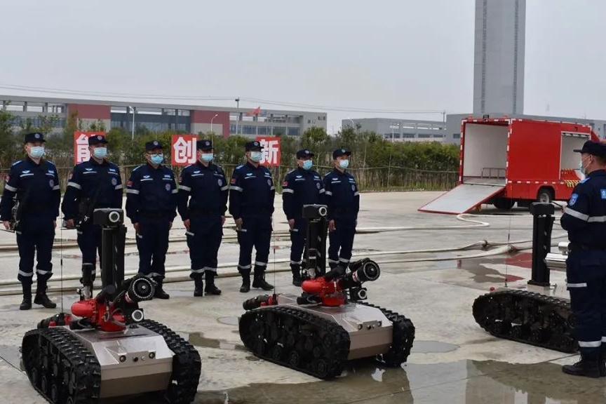 喜報||鑫時代機器人應急救援隊創建工作通過專家組驗收
